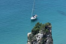 Cathedral Cove Lookout - No 15