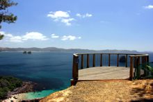 Cathedral Cove Lookout - No 17